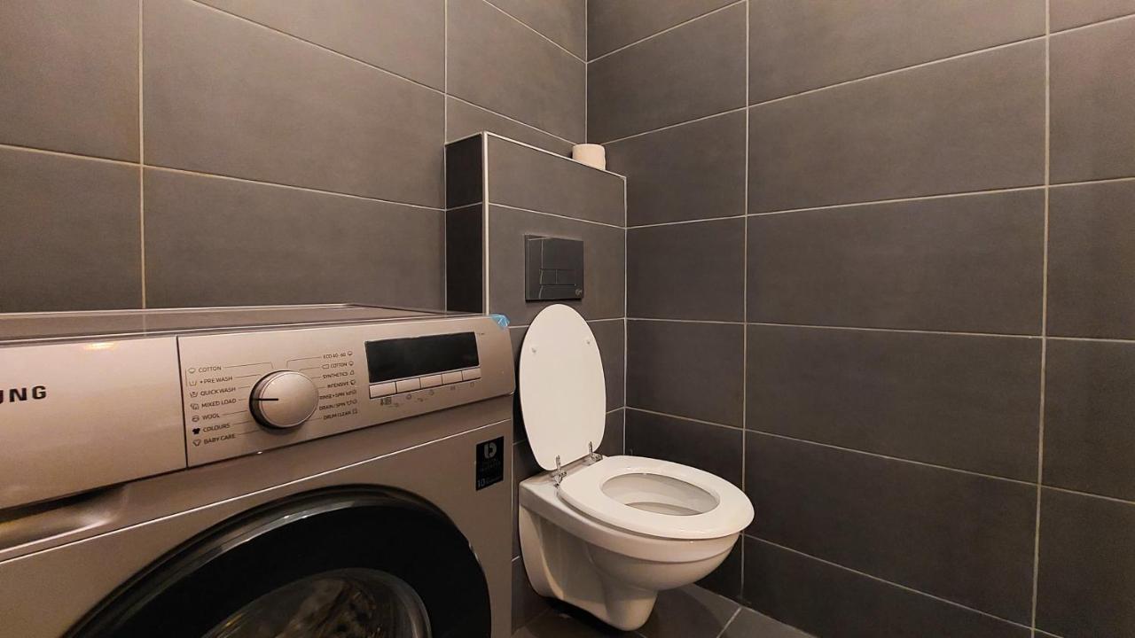 Amzei Studios & Suites Bucarest Extérieur photo