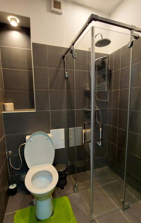 Amzei Studios & Suites Bucarest Extérieur photo