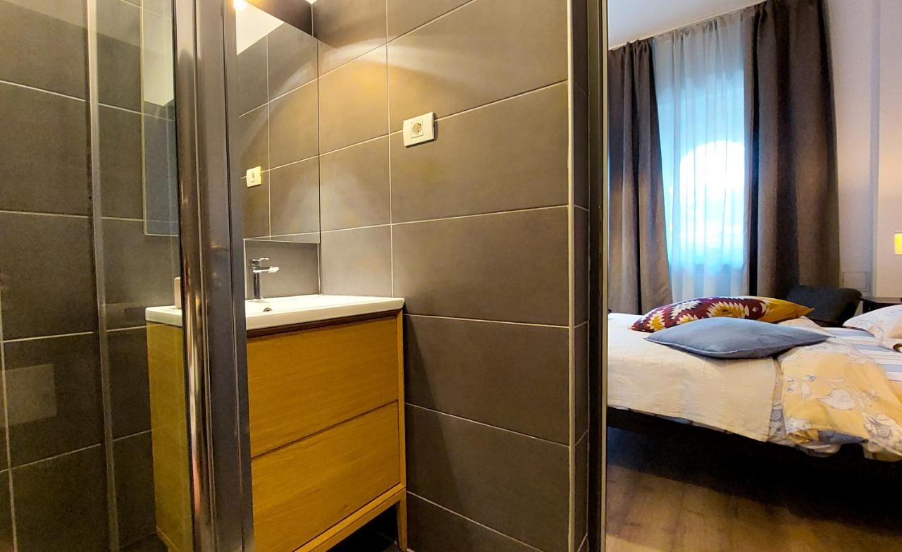 Amzei Studios & Suites Bucarest Extérieur photo